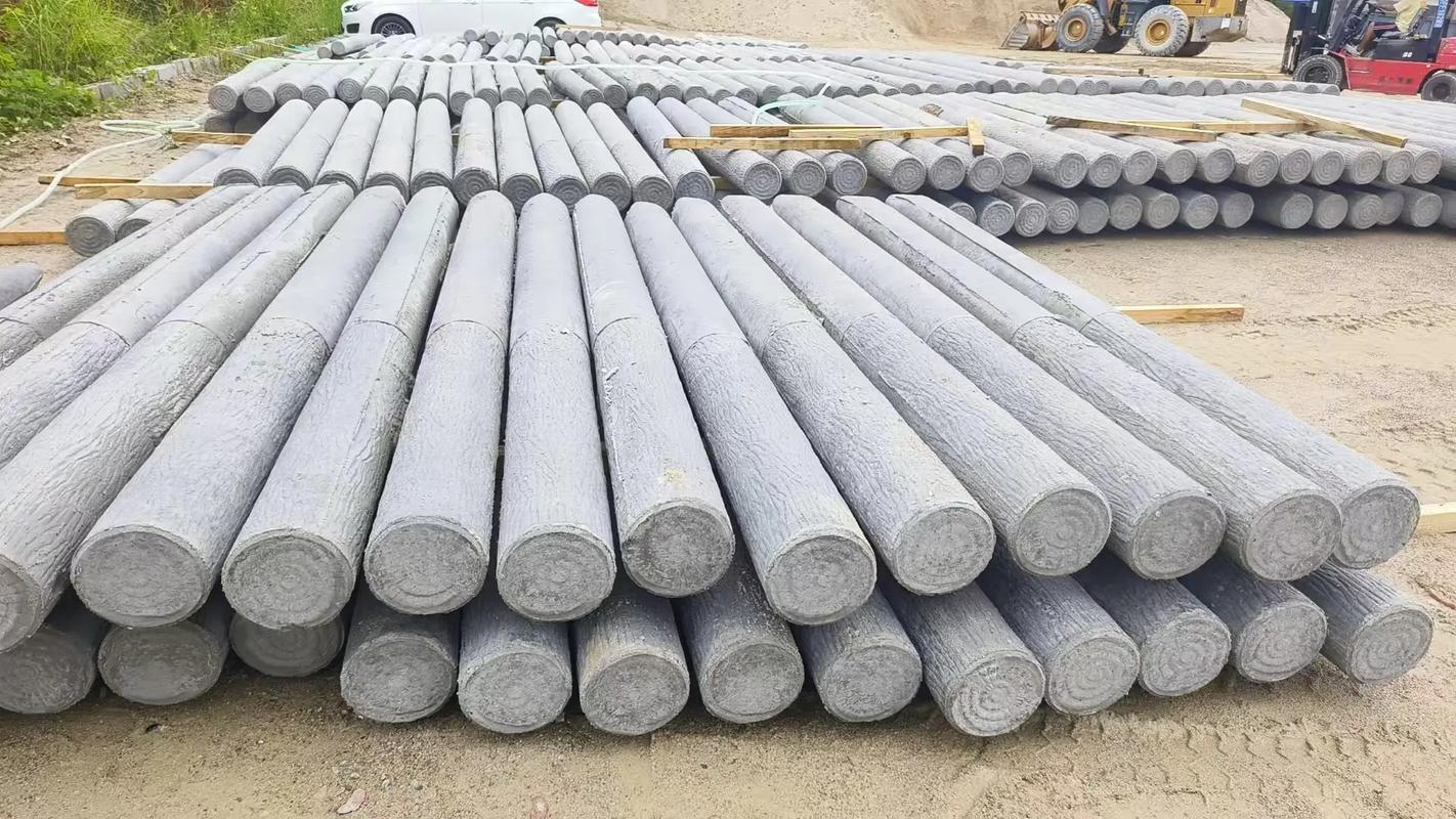 水泥仿木樁在河道工程中的應(yīng)用與《火星水泥制品》的產(chǎn)品特色